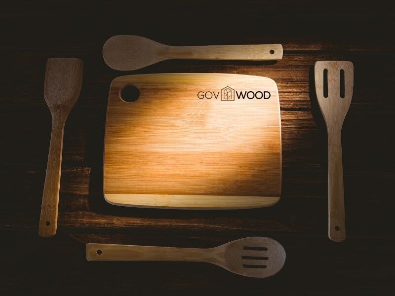 Leseni kuhinjski pripomočki, ki navdušujejo – 5 nepogrešljivih izdelkov za vsak dom!